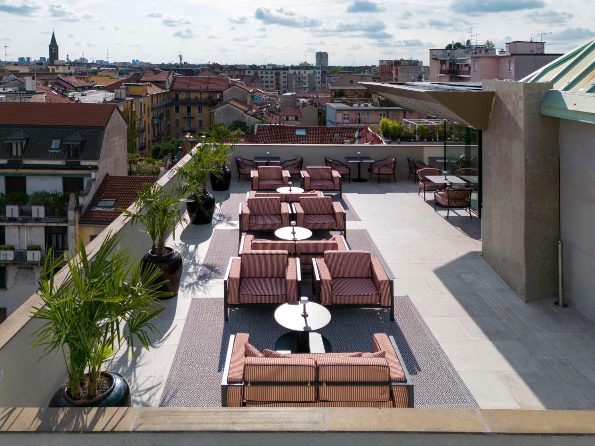 Radisson Collection Hotel, Santa Sofia Milano Dış mekan fotoğraf The rooftop terrace