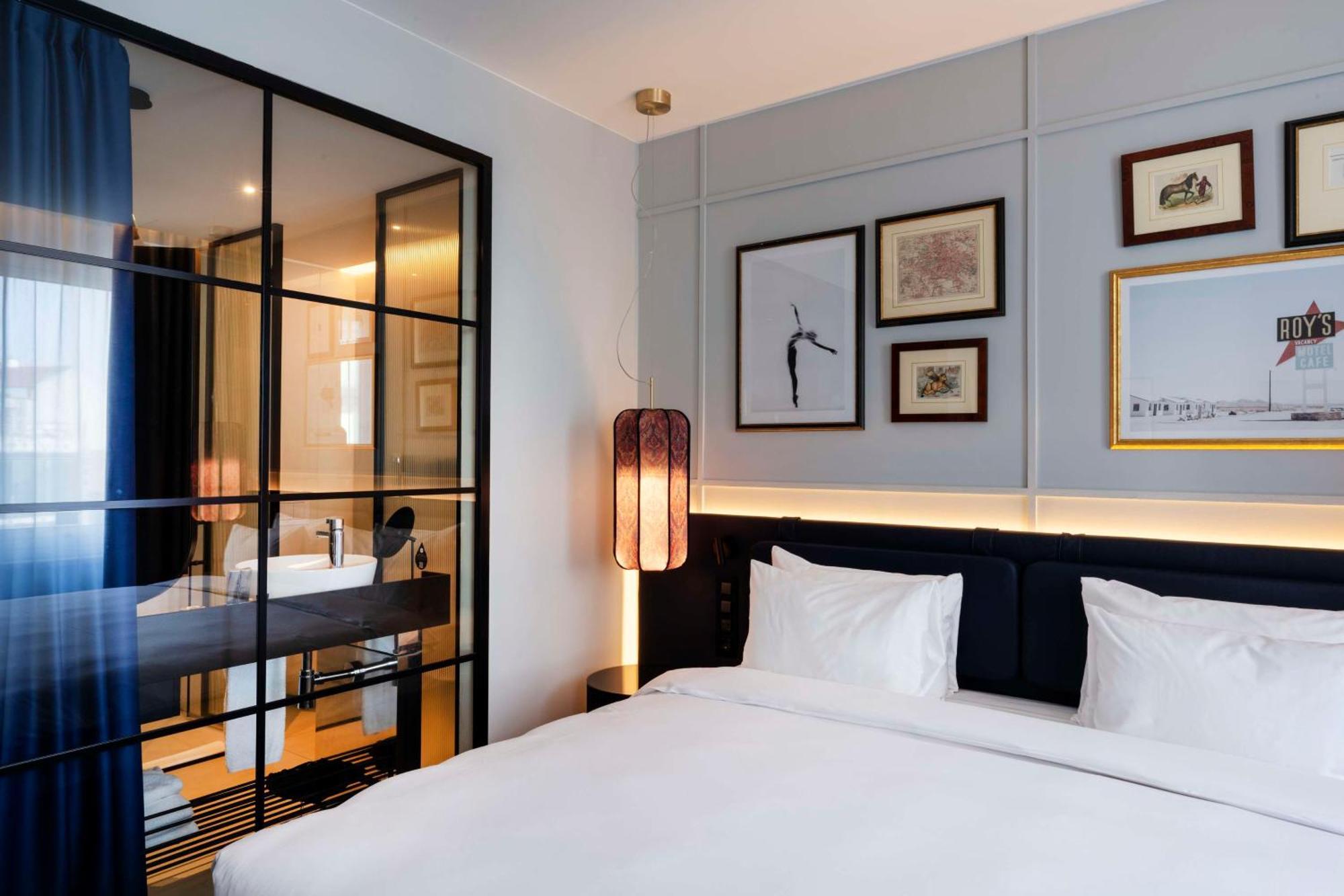 Radisson Collection Hotel, Santa Sofia Milano Dış mekan fotoğraf Deluxe Room